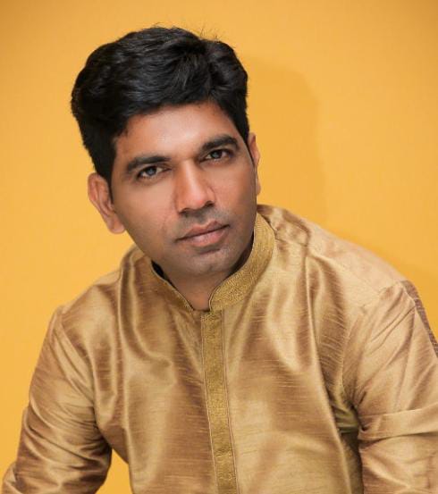 Dr Piyush Vyas